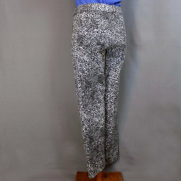 CHANEL 2021 CC Camellia Print Stretch Jeans Size 40 Straight Leg - Picture 8 of 16